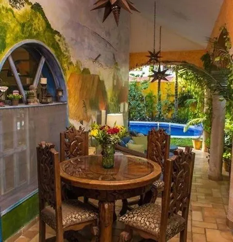 Pousada Your Mexican Hacienda Swimming Pool Jacuzzi & Spa