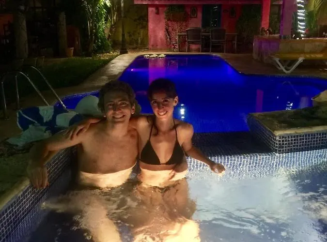 Your Mexican Hacienda Swimming Pool Jacuzzi & Spa Pousada